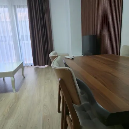 Daors Luxury Apartment